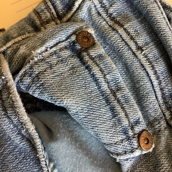 Vintage Levi’s 515 Jeans (size 14) & Levi’s Classic Straight Leg Jeans (size 12) - Picture 7 of 13